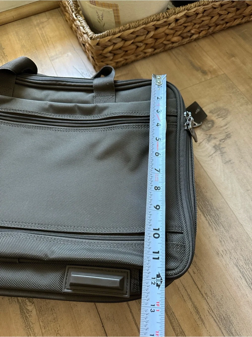 Dakota Expandable Cabin Bag Business Briefcase Laptop Shoulder Bag Luggage Olive